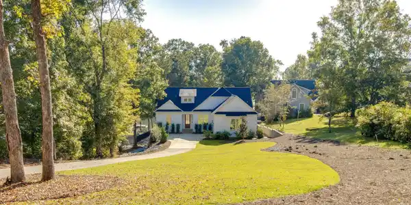196 Osprey Pointe Lane