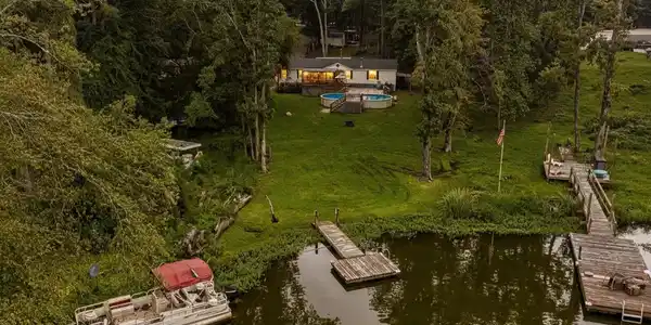 1049 Newberry Shores Drive