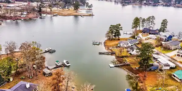 421 W Point Drive