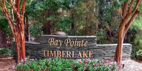 104 Bay Pointe Drive