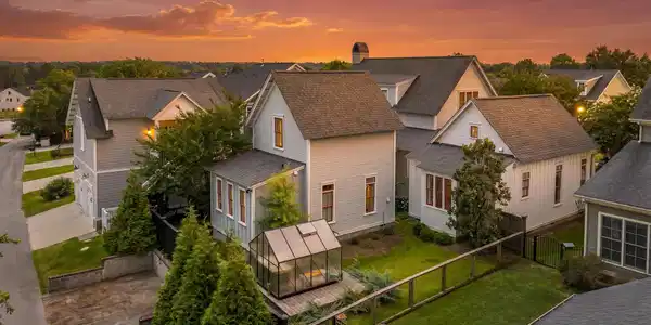821 Harborside Lane