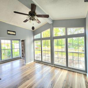 137 Breezy Bay Circle