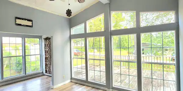 137 Breezy Bay Circle