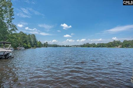 5921 Lakeshore Drive