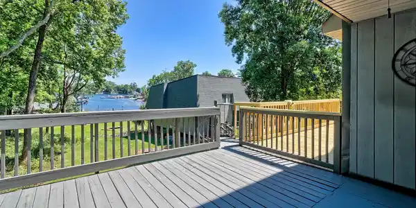 301 Harbor Heights Drive 11 C