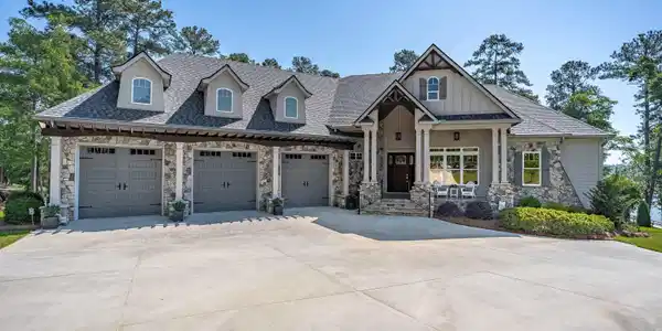 128 Harvest Moon Drive