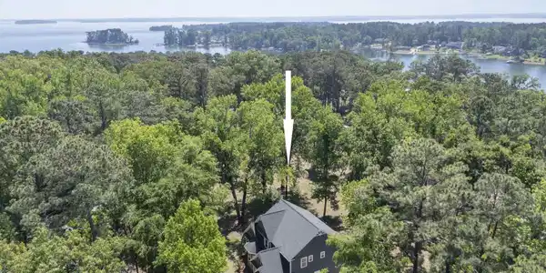 625 Mallard Drive