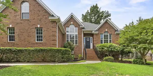 413 Oxenbridge Way