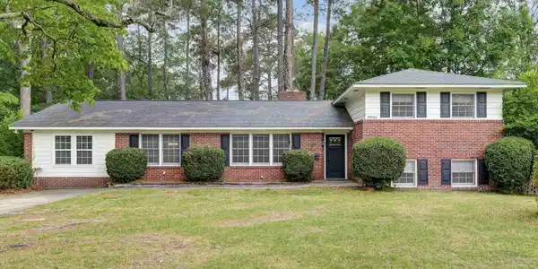 6901 Wedgefield Road