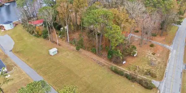 1233 Shull Island Road