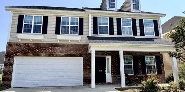 1518 Garrett Court