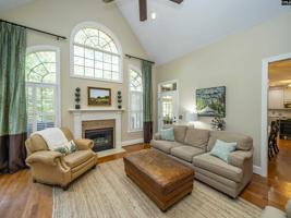 5 Sunset View Court