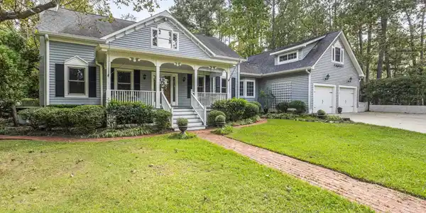 161 Dutchman Shores Circle