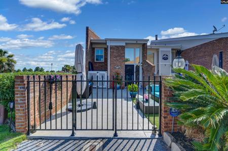 4 Holly Ferry Court