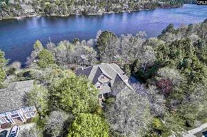 57 SHORELINE Drive