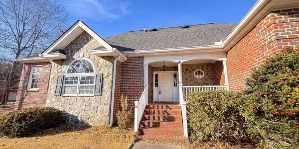 81 Oak Hill Road