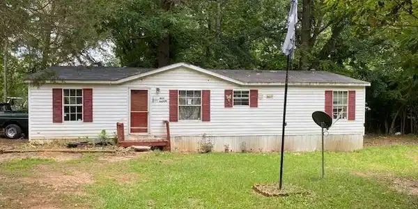4017 Skippers Lodge Road