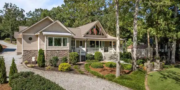 117 Arrow Shores Court
