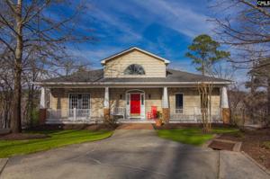 1203 Woodside Drive