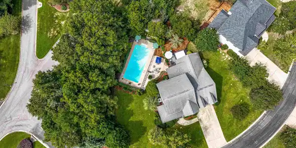 7 Bamboo Grove Court