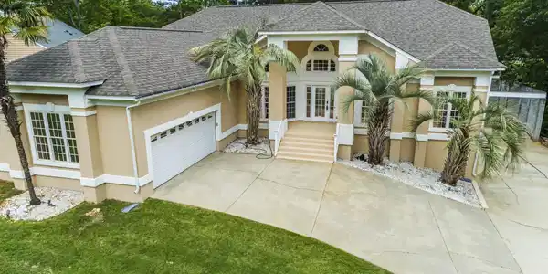 208 Forecastle Court