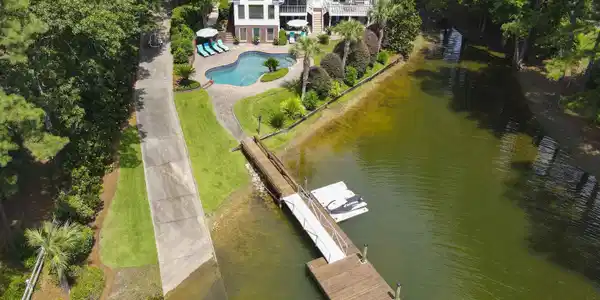 321 Derrick Drive