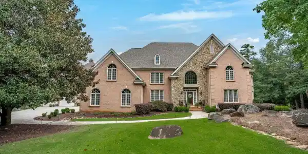 128 Rustic Manor Court