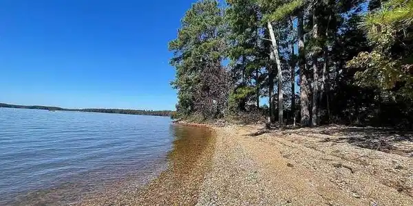 448 Lake Estate Drive