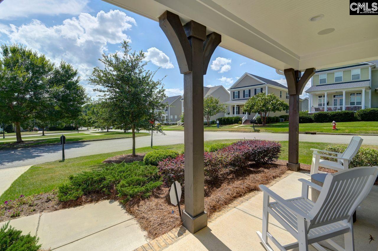 Image 3: Front porch