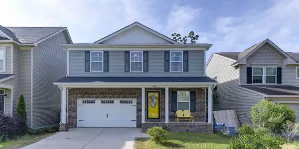 162 Walkbridge Way