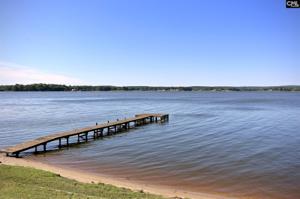 2704 Jutty Point