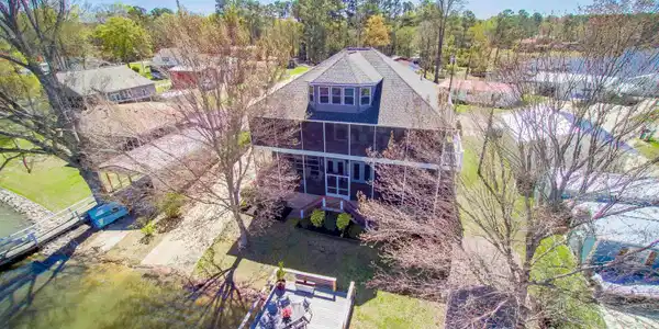 1212 Duck Haven Lane