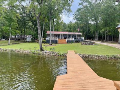 2233 Lakeshore Road