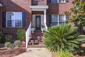 405 Lake Vista Court