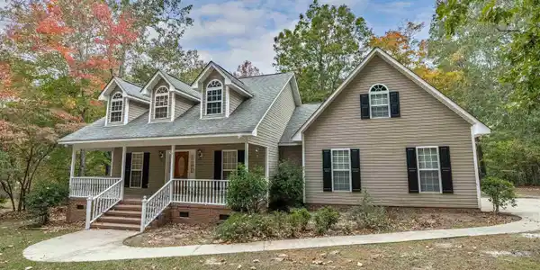 1636 Barracks Drive
