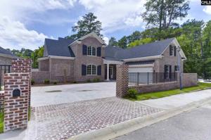 40 Lakeview Circle
