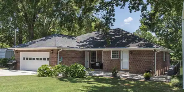 41 Saddle Road