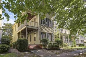 617 Long Pointe Lane