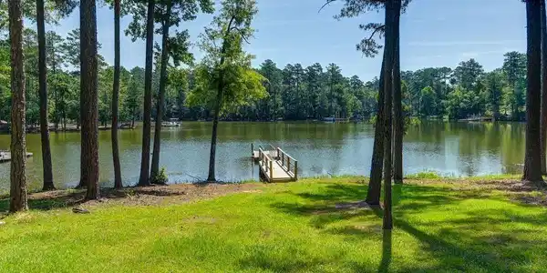 524 Hawley creek rd