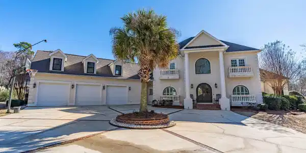 108 Racket Road