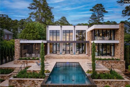 6009 Lakeshore Drive