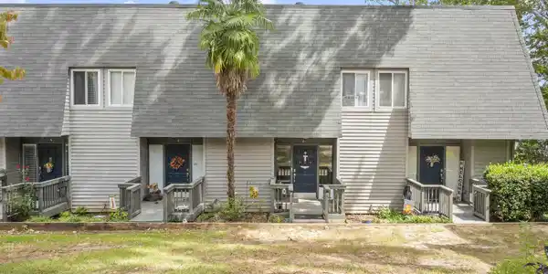 301 Harbor Heights Drive 6C
