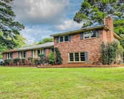 4800 Forest Ridge Lane