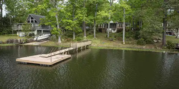 155 Arrow Shores Circle