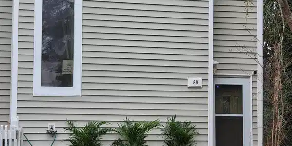 88 Windward Way