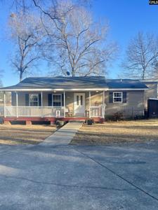 387 Dutchman Lane