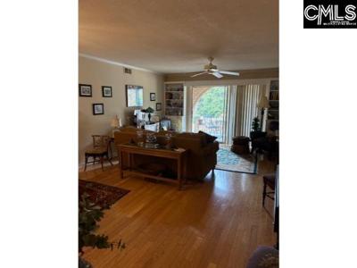5516 Lakeshore Drive 708
