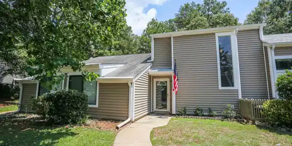 175 Mariners Row