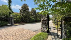 137 Mayhaw Drive