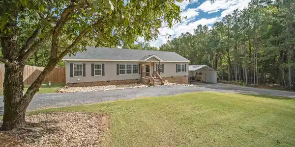 839 Foxden Road